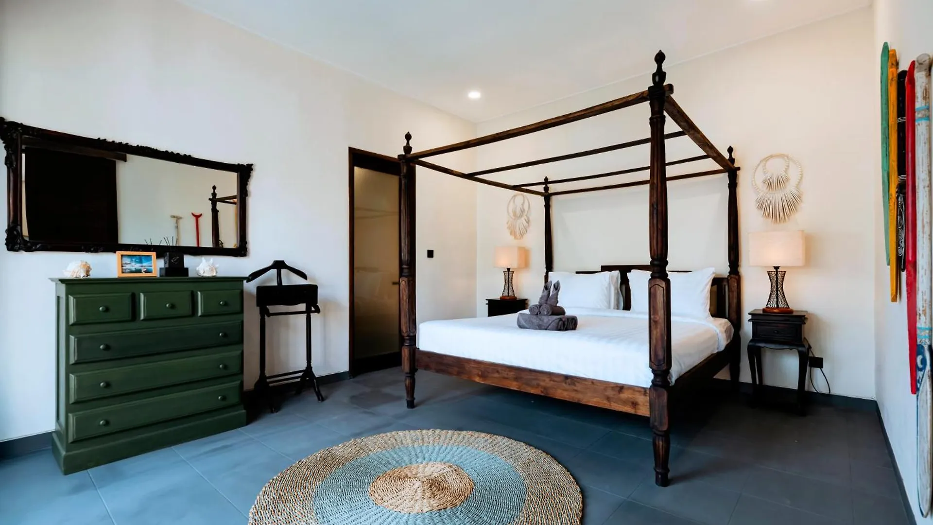 Villa Damira Seminyak  Seminyak (Bali)